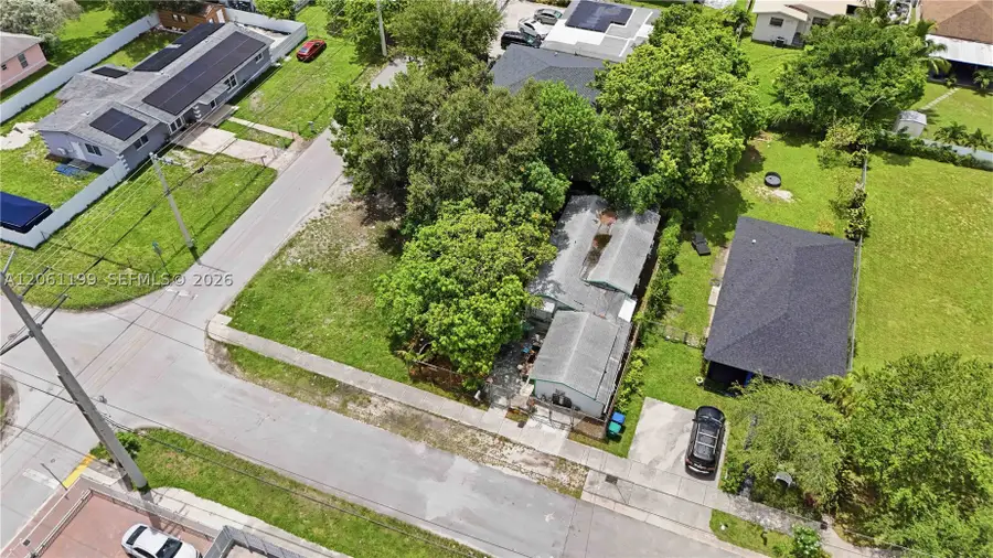2106 NW 70th, Miami, FL 33147 - #2