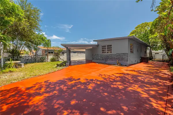 1777 N 17th, Hollywood, FL 33020