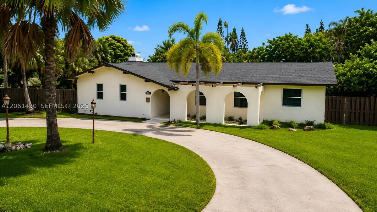 8601 SW 174th, Palmetto Bay, FL 33157 - #1