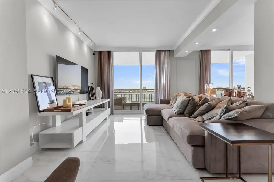 888 Brickell Key #508, Miami, FL 33131 - #2