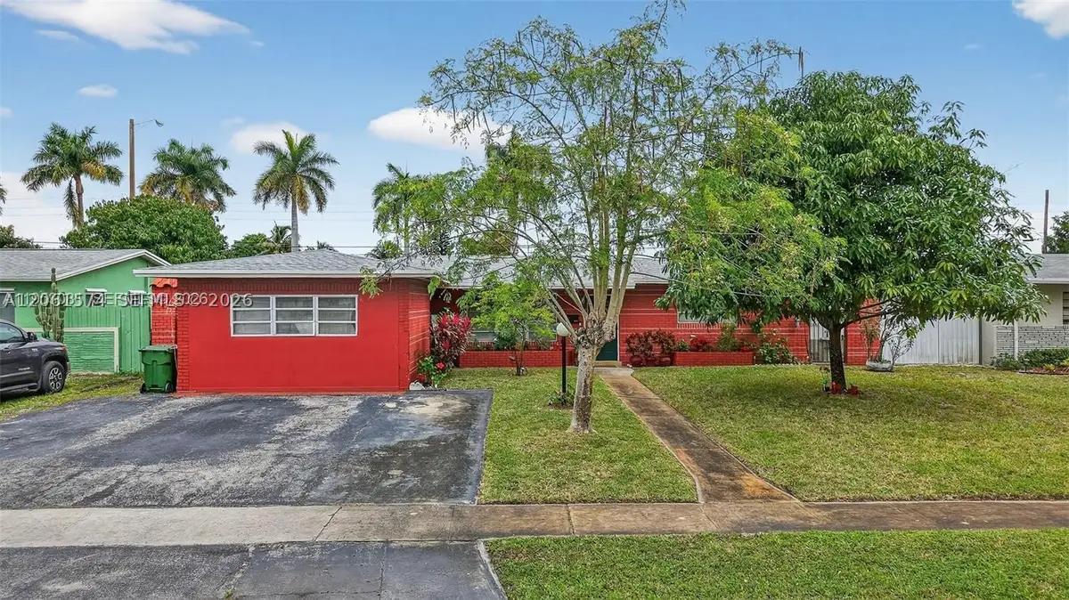 6861 SW 1st, Pembroke Pines, FL 33023 - #1