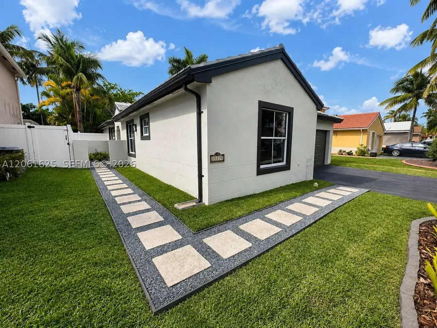 19179 NW 22nd, Pembroke Pines, FL 33029 - #2