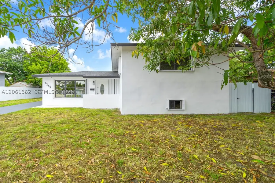 1265 NE 201st, Miami, FL 33179 - #2