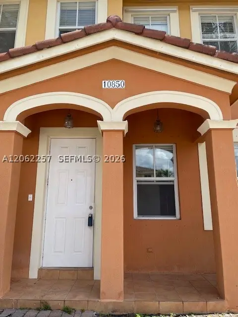 10850 SW 243rd, Homestead, FL 33032