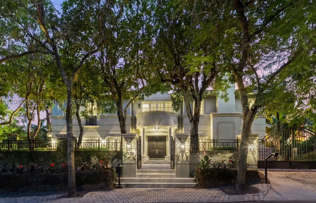 3460 S Moorings, Miami, FL 33133 - #1