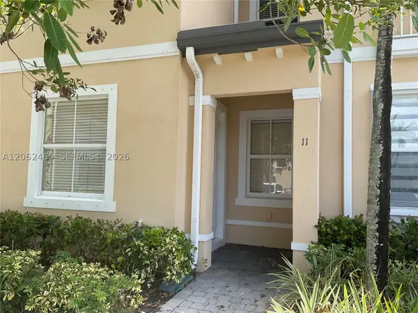 2885 SE 1st #11, Homestead, FL 33033