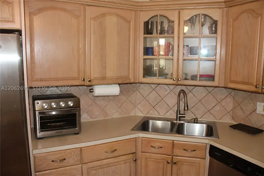 6301 N Fall Circle #410, Lauderhill, FL 33319 - #3