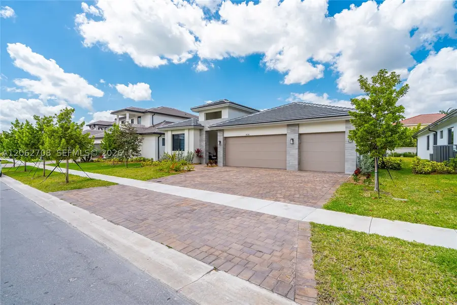 4528 SW 178th, Miramar, FL 33029 - #2