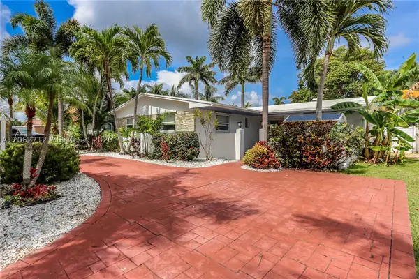 1102 N 13th, Hollywood, FL 33019