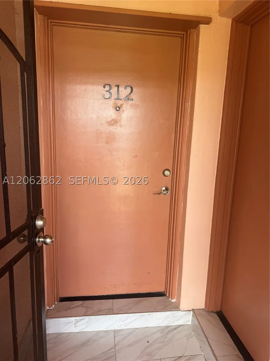 19001 NE 14th #312, Miami, FL 33179 - #2