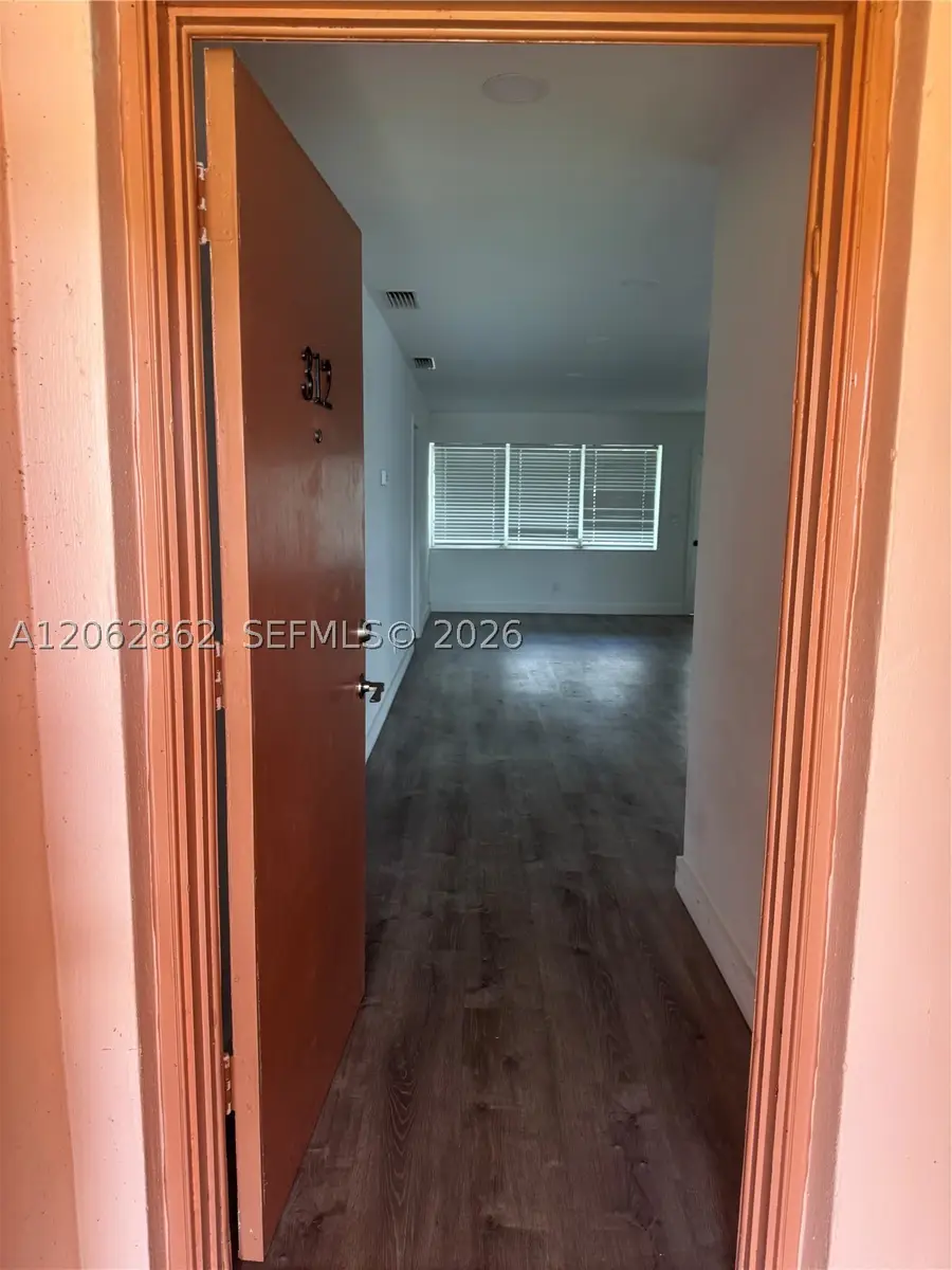 19001 NE 14th #312, Miami, FL 33179 - #3