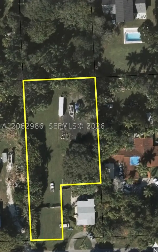 355 NE 156th, Miami, FL 33162