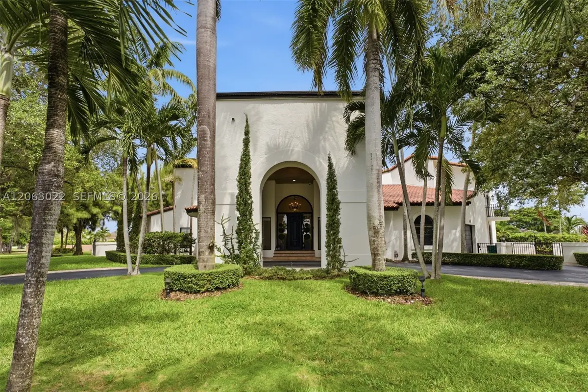 8215 Grand Canal, Miami, FL 33144 - #1