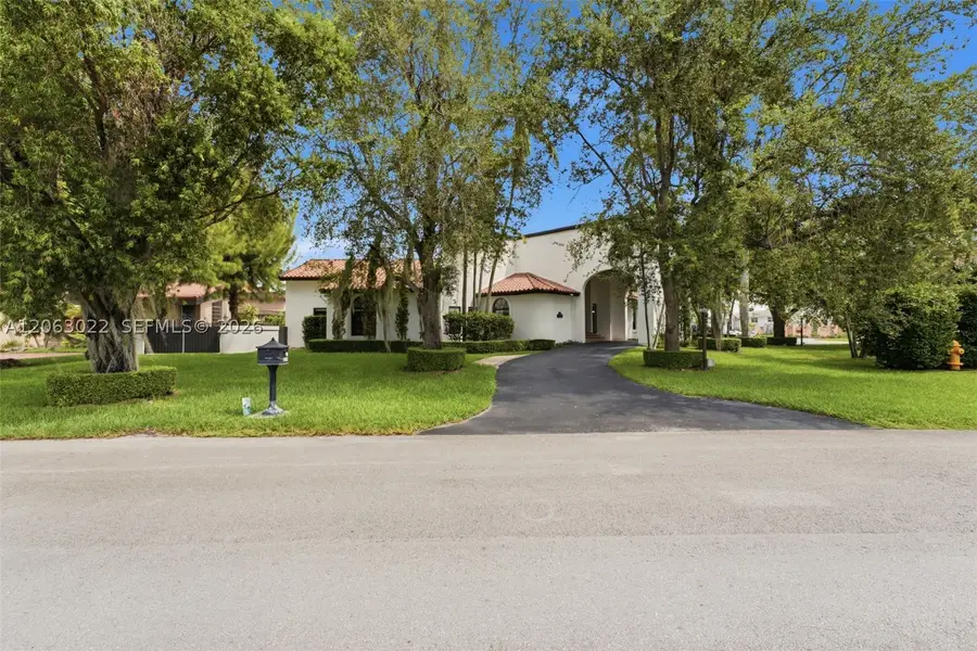 8215 Grand Canal, Miami, FL 33144 - #2