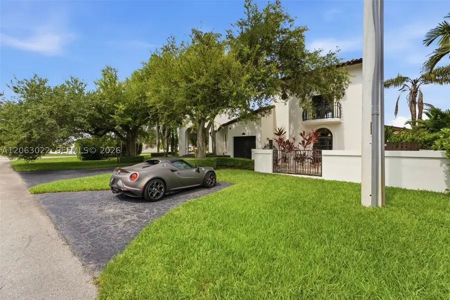 8215 Grand Canal, Miami, FL 33144 - #3