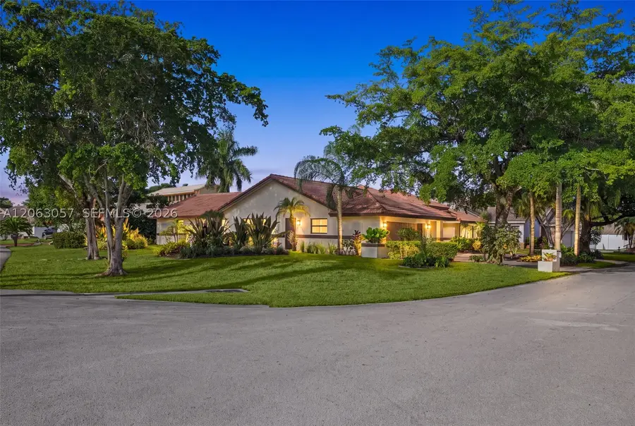 8308 NW 74th, Tamarac, FL 33321 - #2
