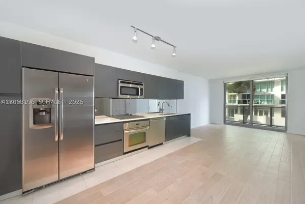 31 SE 6th #406, Miami, FL 33131