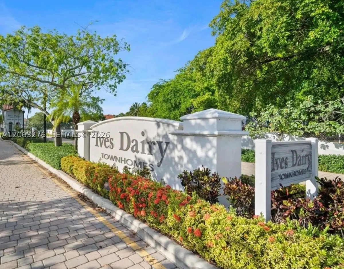 1017 NE 208th, Miami, FL 33179 - #1