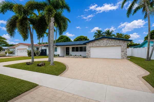 5424 Garfield, Hollywood, FL 33021