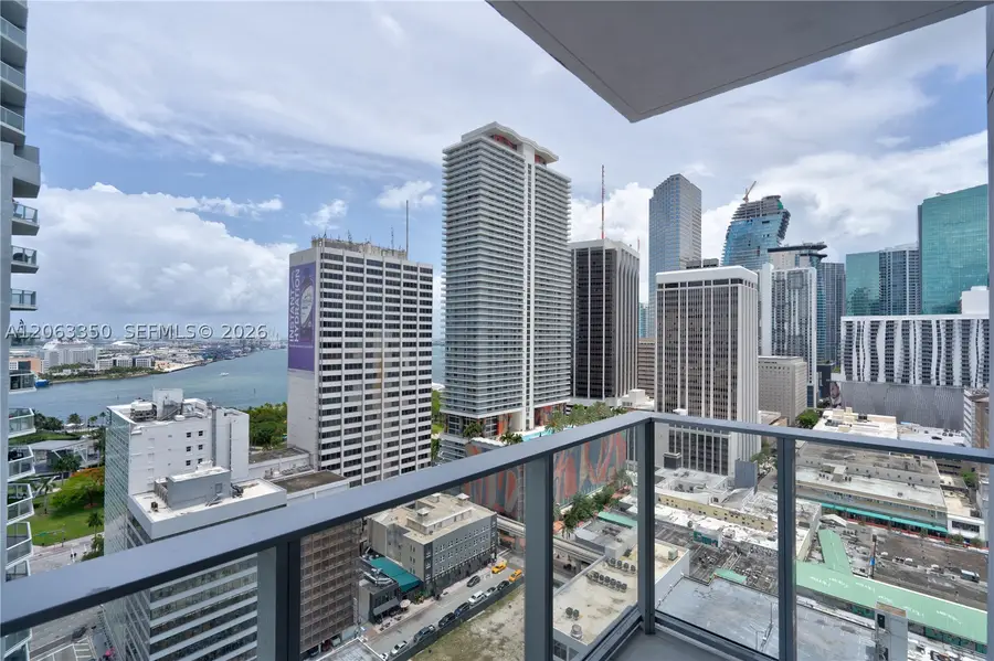 227 NE 2nd #2500, Miami, FL 33132 - #2