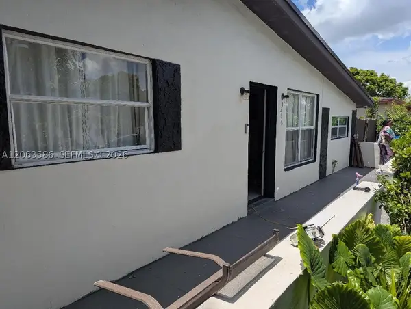 3206 SW 47th, West Park, FL 33023