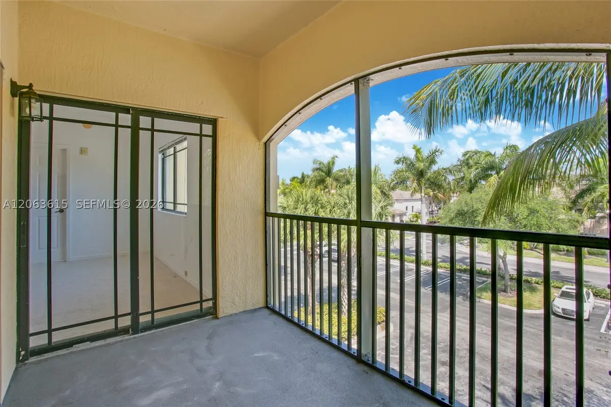 2813 Grande #301, Palm Beach Gardens, FL 33410 - #1
