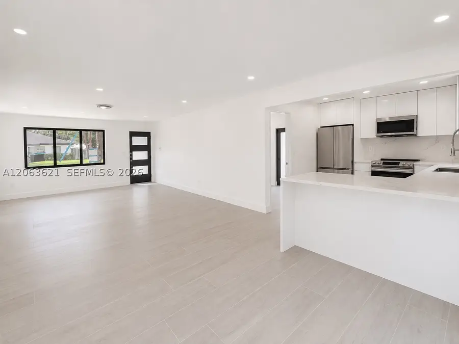 1141 NE 166th, North Miami Beach, FL 33162 - #3