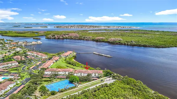 6082 SE Landing #11, Stuart, FL 34997