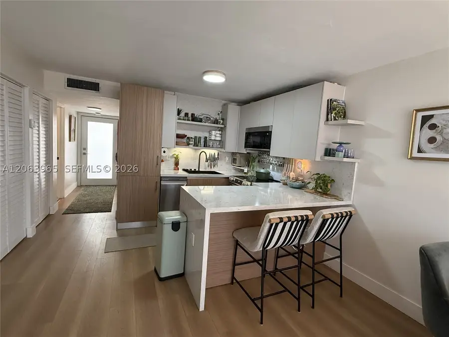 1666 West #305, Miami Beach, FL 33139 - #3