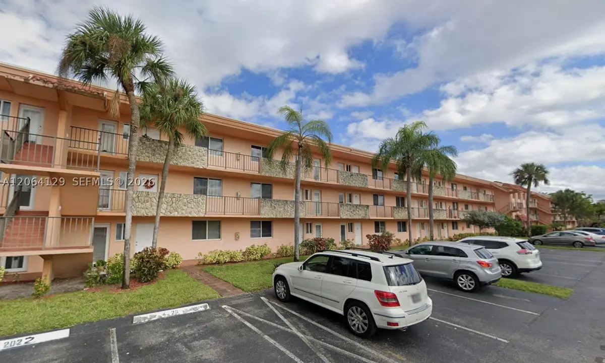 5950 Del Lago #201, Sunrise, FL 33313 - #1