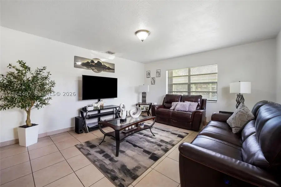 327 NW 3rd, Florida City, FL 33034 - #3