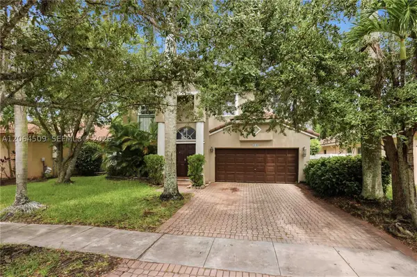 1040 NW 185th, Pembroke Pines, FL 33029