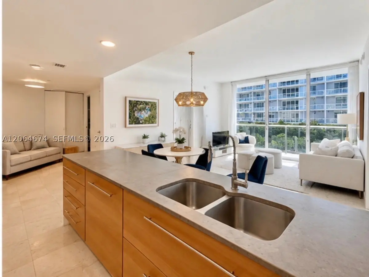 475 Brickell #1609, Miami, FL 33131 - #1