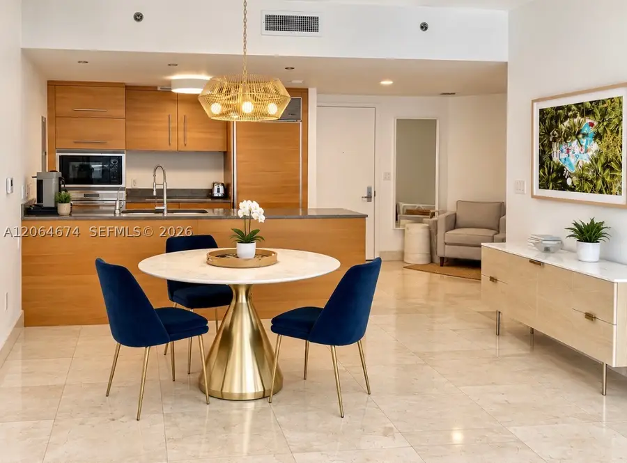 475 Brickell #1609, Miami, FL 33131 - #3