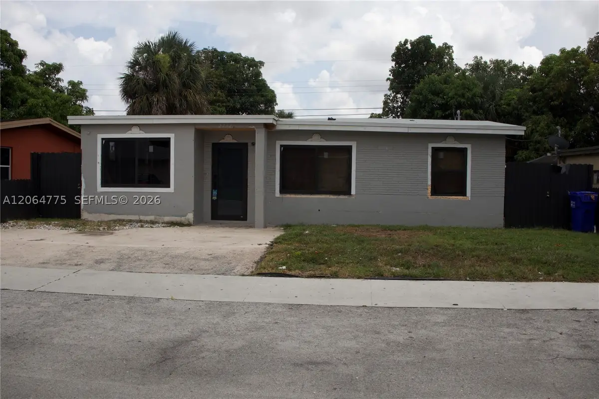 2732 NW 5th, Pompano Beach, FL 33069 - #1