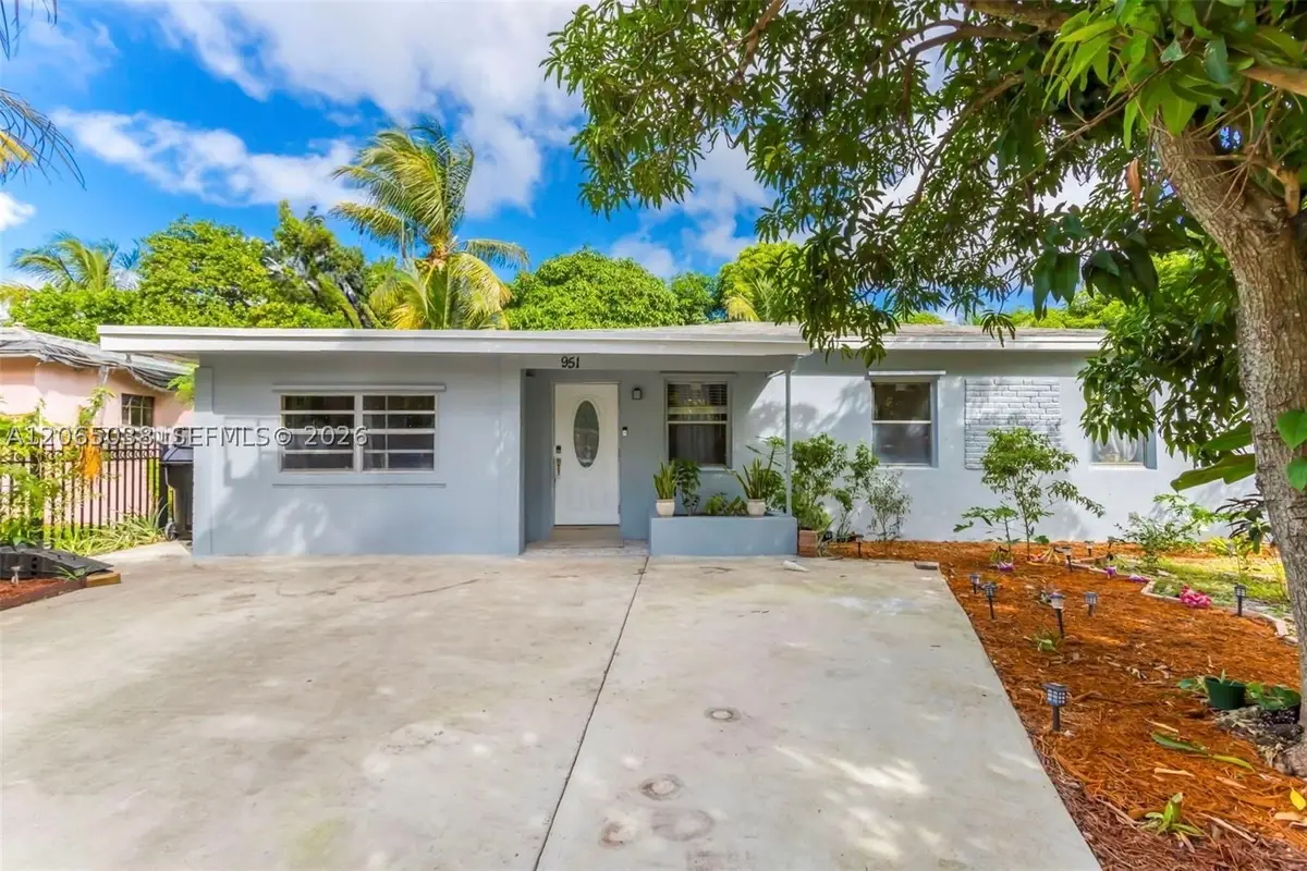 951 NE 157th, North Miami Beach, FL 33162 - #1