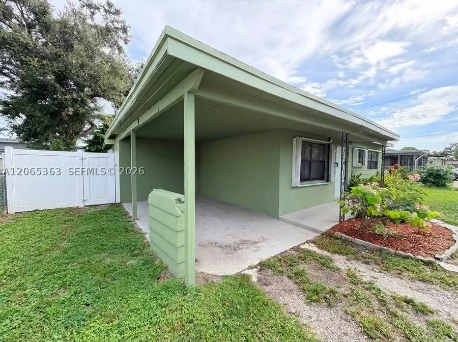 6831 Farragut, Hollywood, FL 33024 - #2