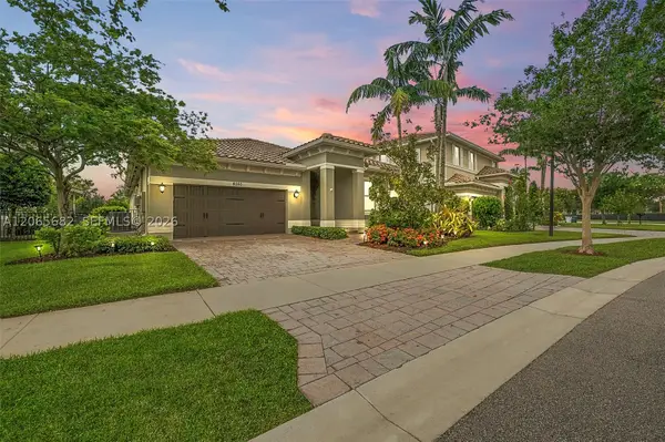 8550 Lakeside, Parkland, FL 33076
