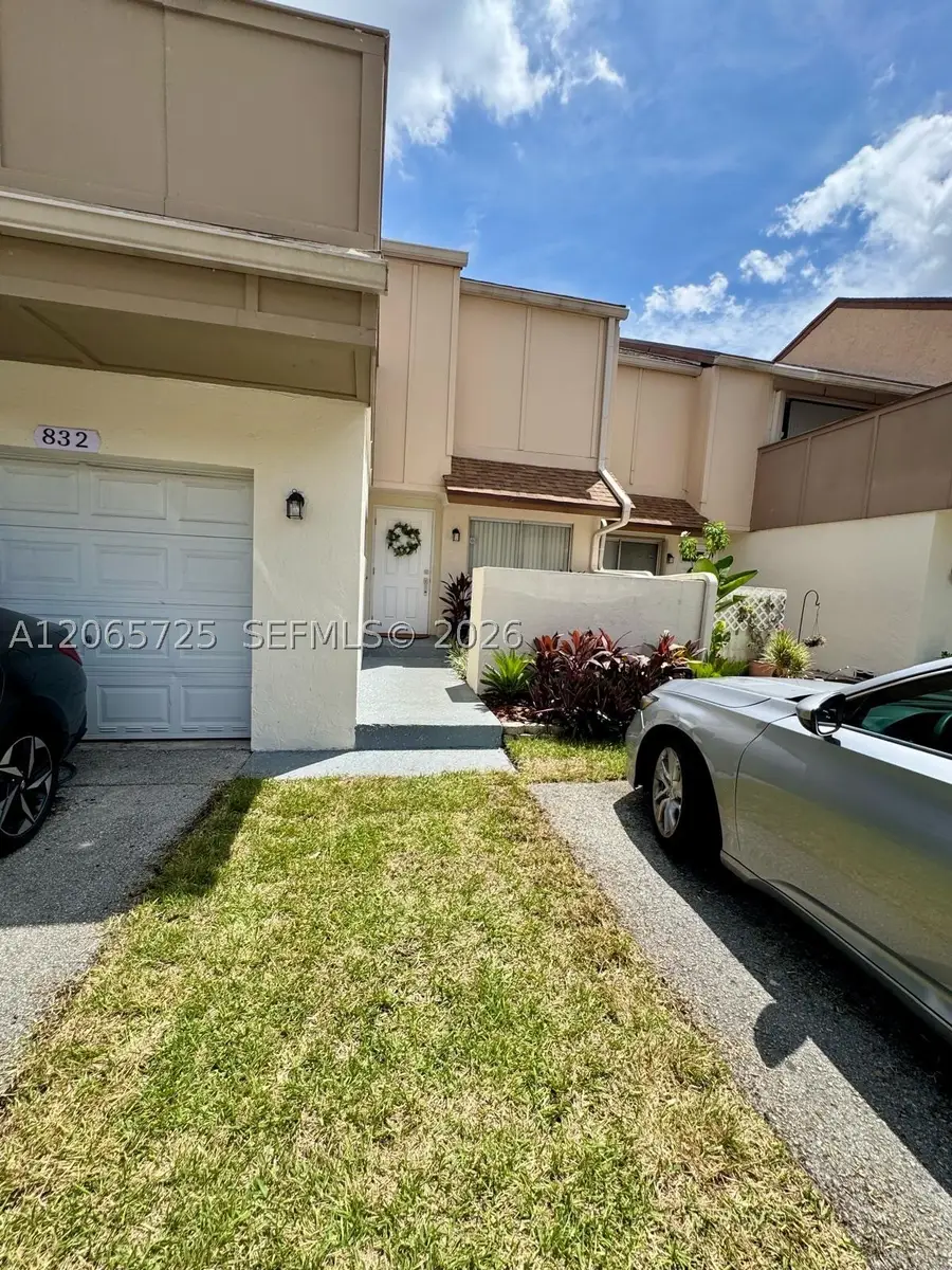 832 NW 81st #9, Plantation, FL 33324 - #2