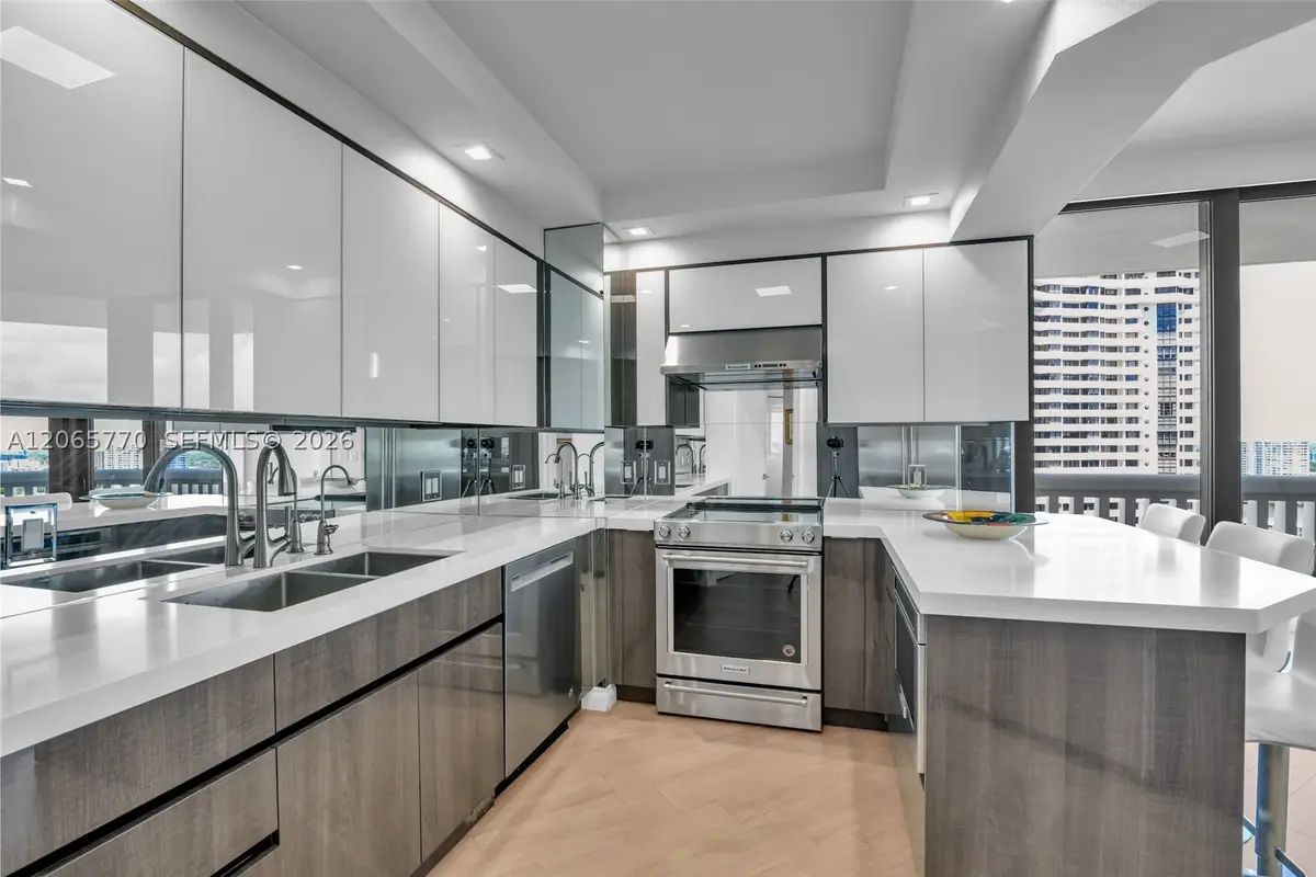 2000 Island #2006, Aventura, FL 33160 - #1