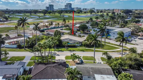 910 N 14th, Hollywood, FL 33020