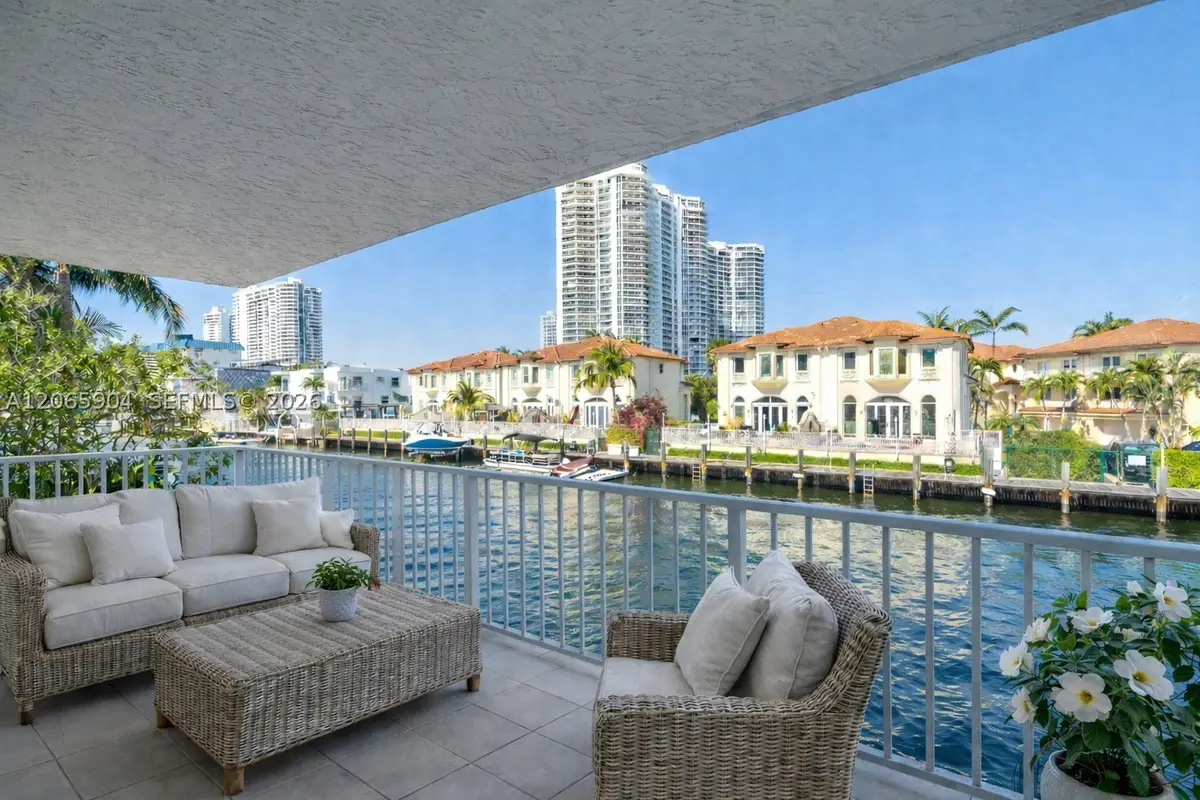 4000 NE 170th #200, North Miami Beach, FL 33160 - #1