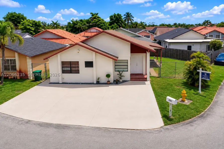 764 SW 99th Ct, Miami, FL 33174 - #3