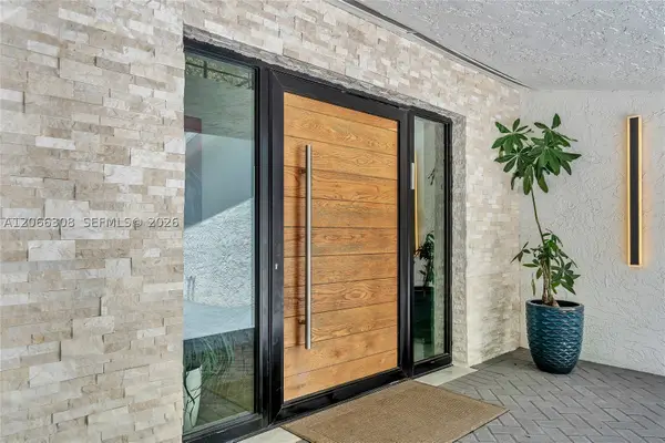 5811 SW 33rd, Hollywood, FL 33312