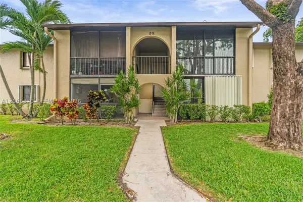 511 Shady Pine #D1, Greenacres, FL 33415