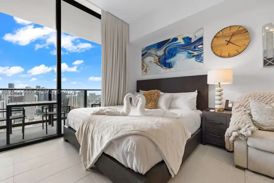 601 NE 1 #PH-4912, Miami, FL 33132 - #3