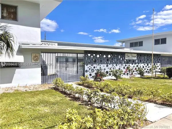 Address Withheld By Seller, North Miami, FL 33161