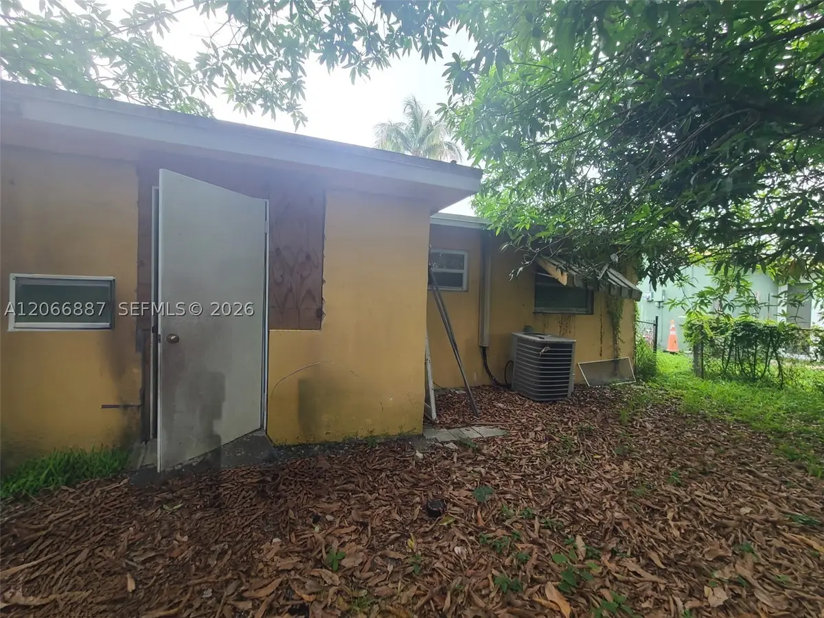 5910 NW 16th, Sunrise, FL 33313 - #1