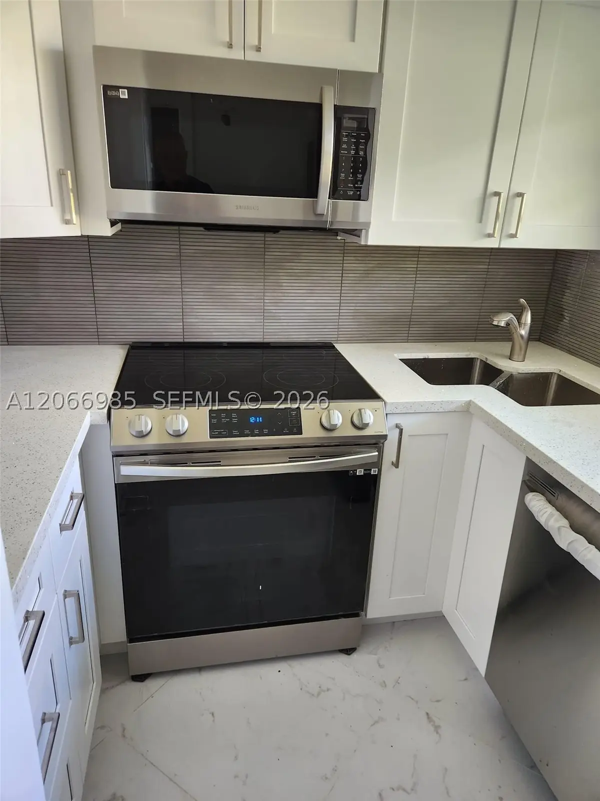 1333 E Hallandale Beach #423, Hallandale, FL 33009 - #1