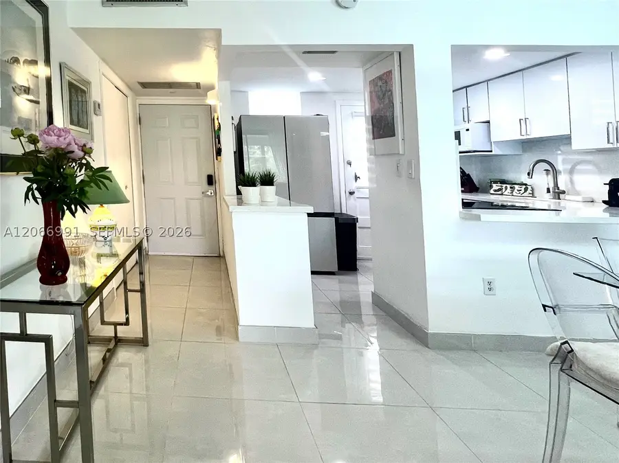 3030 Marcos #T104, Aventura, FL 33160 - #3